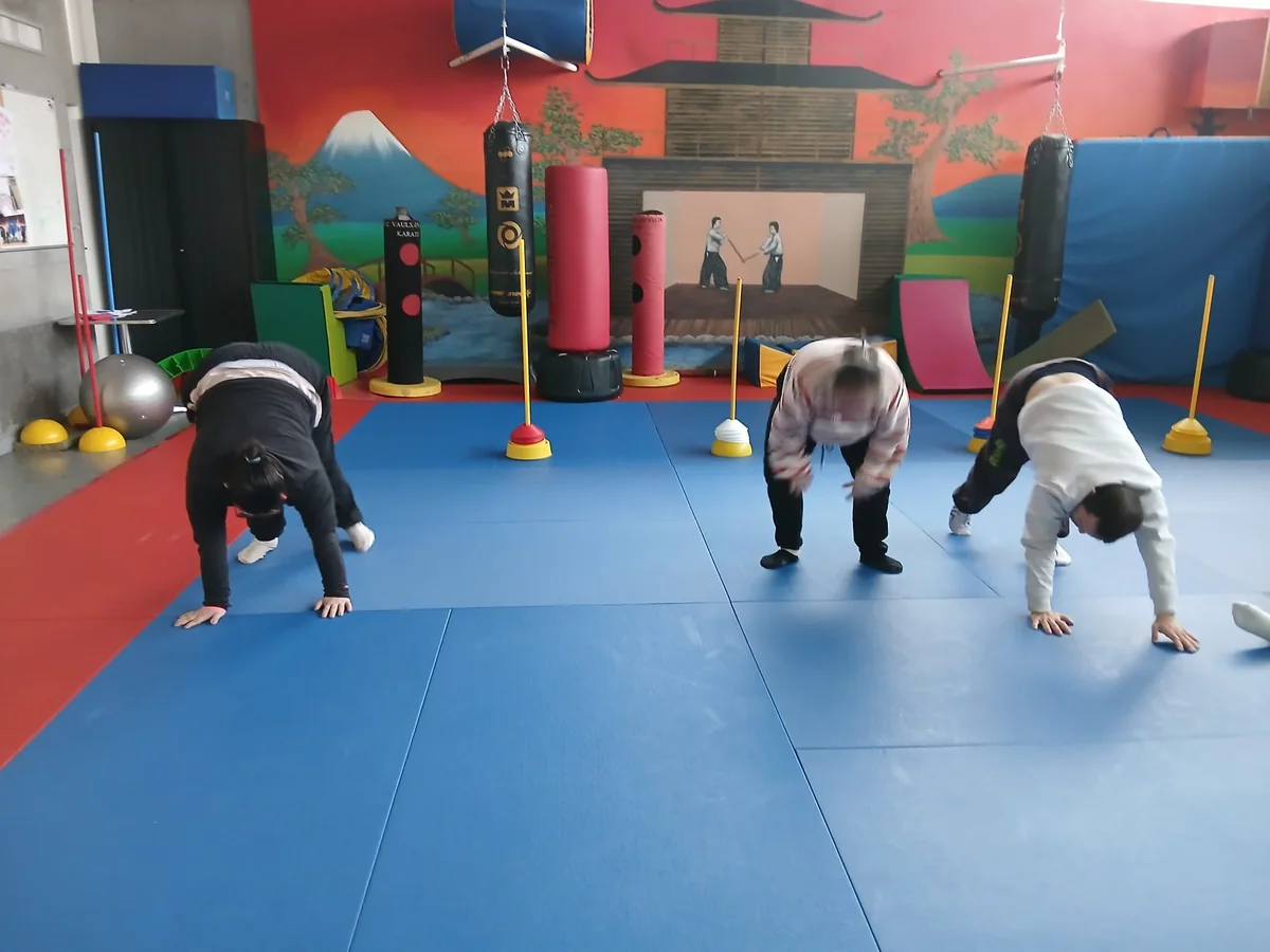 Atelier collectif en Activité Physique Adaptée encadré par Gymouv'
